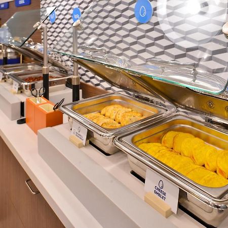 Holiday Inn Express & Suites - Canton By Ihg ภายนอก รูปภาพ
